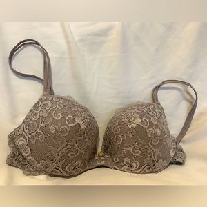Victoria’s Secret bra
